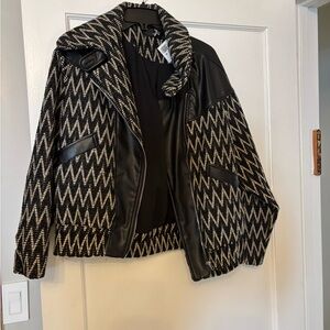 Forever 21 Black and Cream Zigzag Bomber Jacket